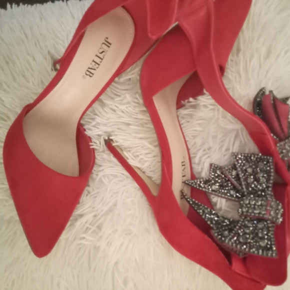 Heels - Picture 11 of 11